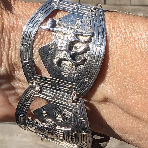 Estate Vintage Peruvian Lama Sterling Silver Five Panel Cuff Bracelet - Picture 3 of 10